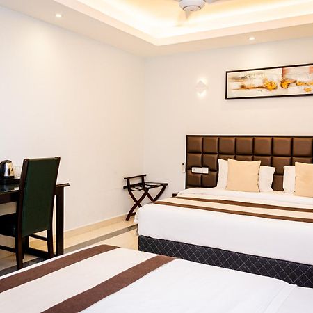 Viveka Hotel Colombo Kalubowila West Ngoại thất bức ảnh
