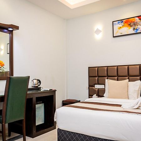 Viveka Hotel Colombo Kalubowila West Ngoại thất bức ảnh