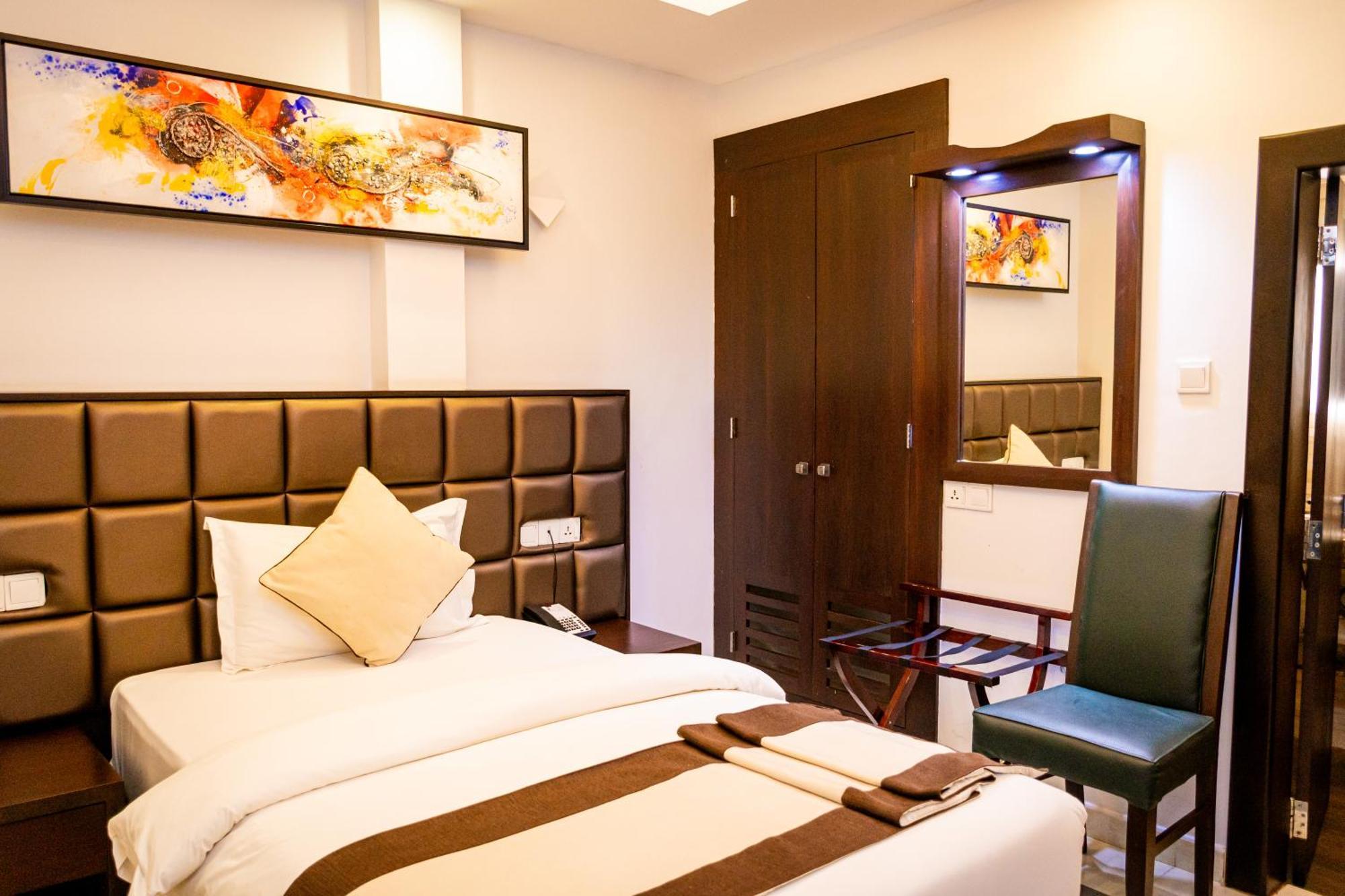 Viveka Hotel Colombo Kalubowila West Ngoại thất bức ảnh